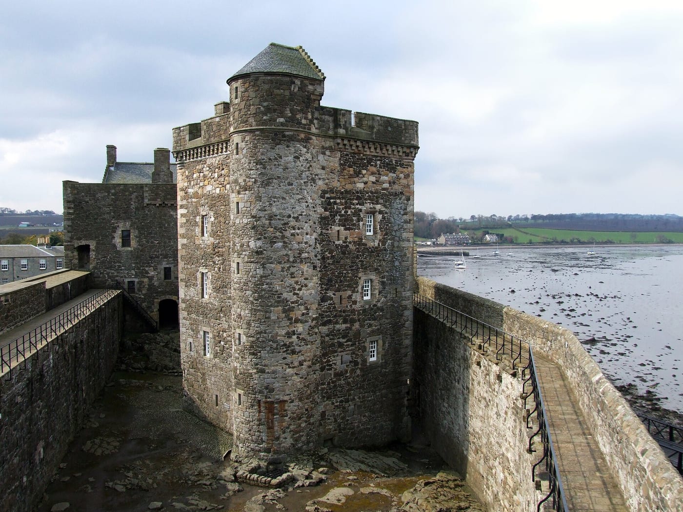 Blackness Castle