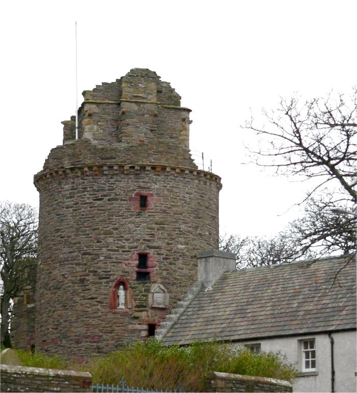 Bishop’s and Earl's Palaces